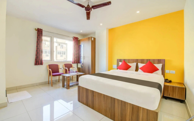 Capital O 19360 Sai Suites Inn
