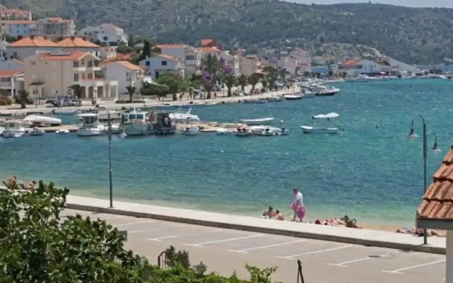 Marko - 30m From Beach - A4