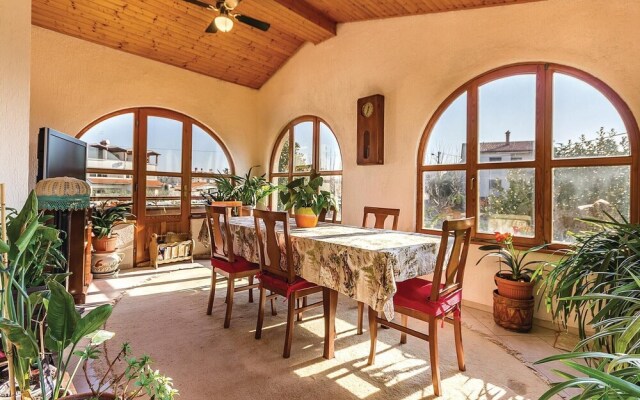 Stunning Apartment in Pula With 2 Bedrooms