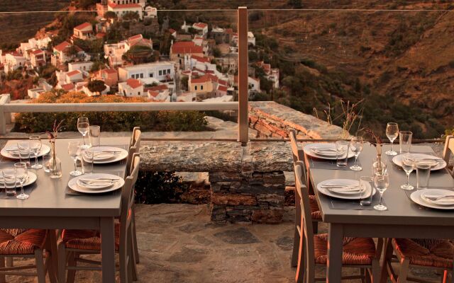 Kea Village Suites & Villas