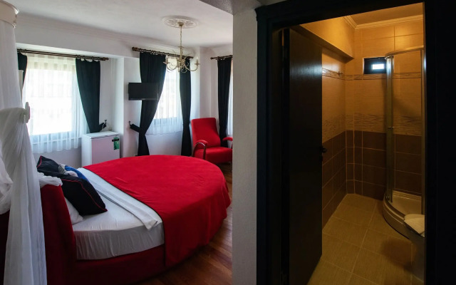 Ebruli Hotel