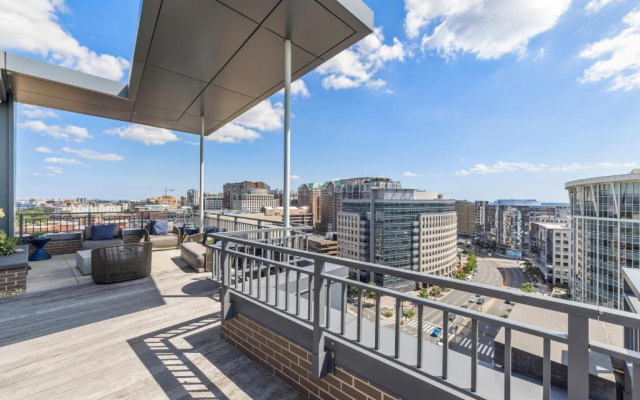 Placemakr Marymount Ballston