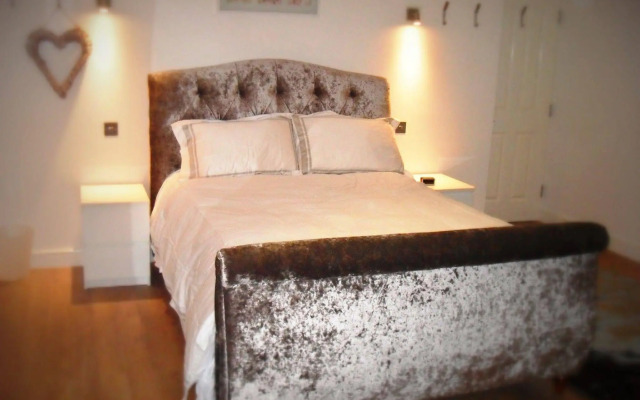 Fifty One and a Half Boutique B&B