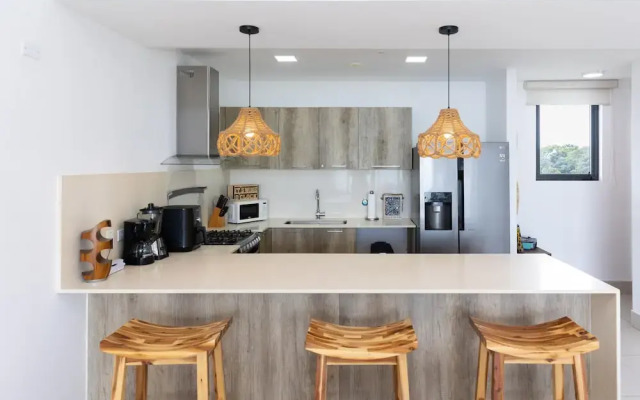 Ourfriends Condo by Acomodo