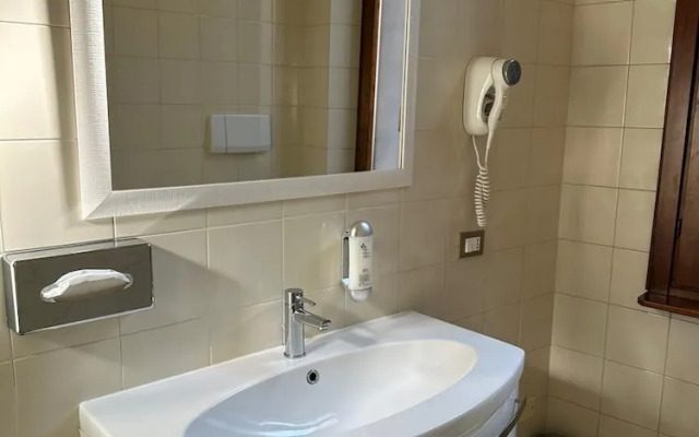 Lady Verona Residence