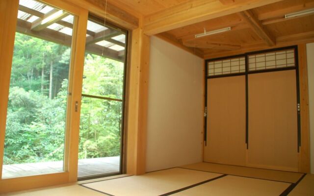 Guesthouse Mori No Eki