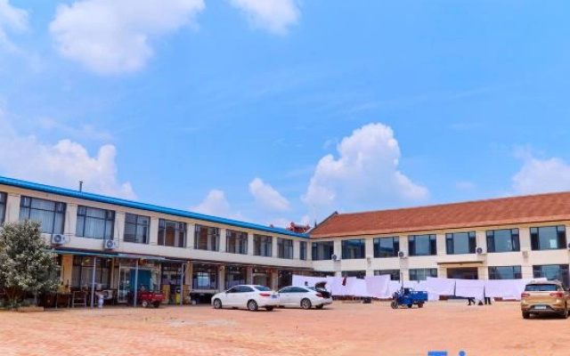 Fengning Bashang Grassland Defeng · Welcoming Manor (China Horse Town Tourist Resort)