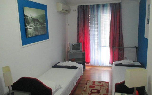 K5 Plus Studio Standard Twin, Budva Center No.32-b