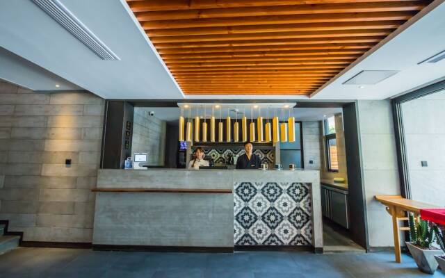 Hangzhou Qizai Culture&Leisrue Inn