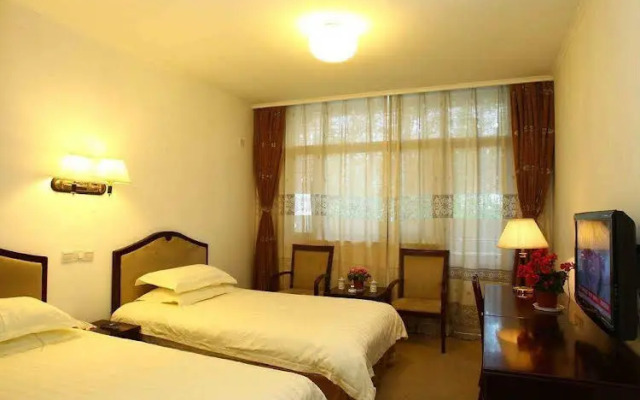 Binjiang Resort Center