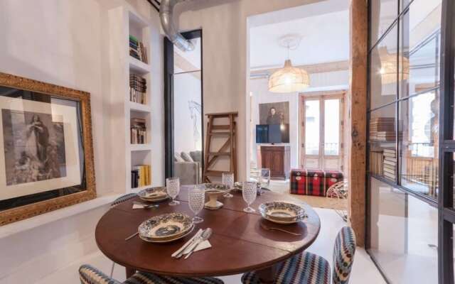 Stunning One Bedroom Apartment in the Heart of Madrid