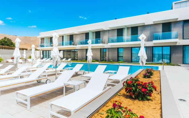 Vila Baleira Village