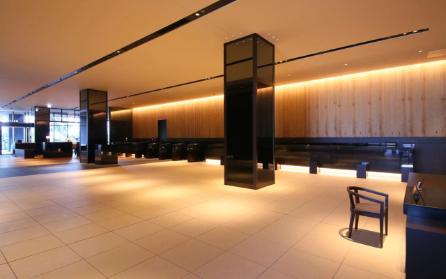 Hotel Gracery Shinjuku - Image 2