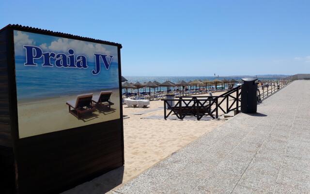 T2  Calçadao VISTA DE LUXO FRENTE MAR 6 PESSOAS