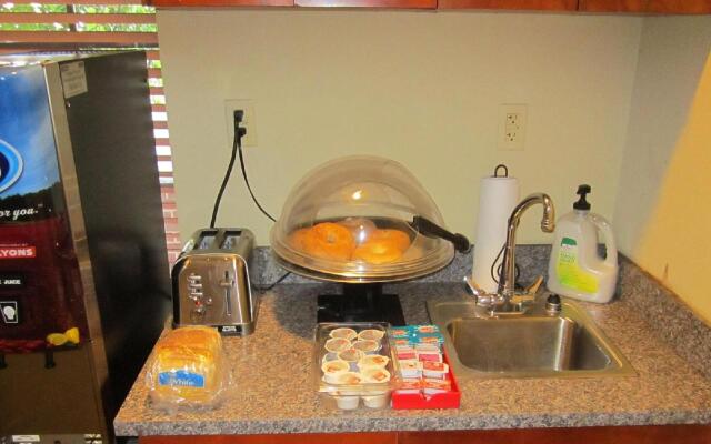 Comfort Inn & Suites