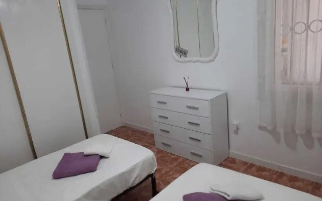 Comfortable 3-bed House, Bungalow