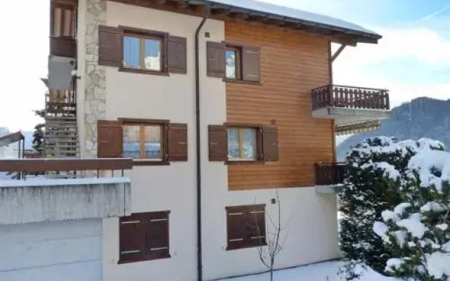 Apartment Roc Lyv