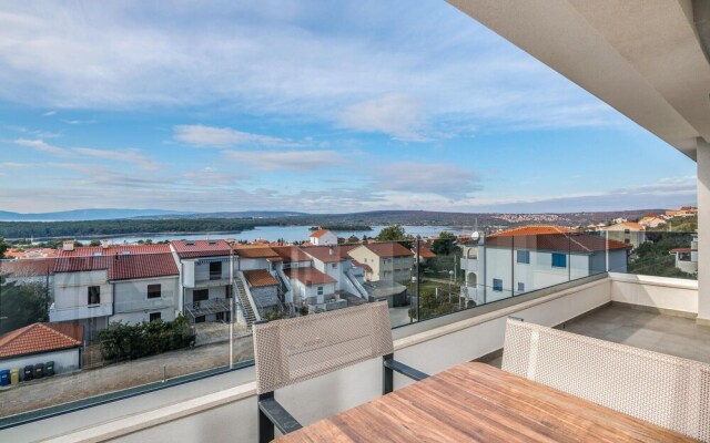 Beautiful Apartment in Punat With Wifi and 2 Bedrooms