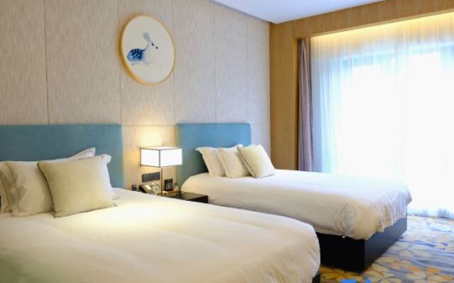 Ramada by Wyndham Zhenjiang City Center