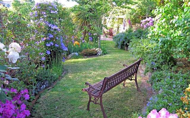 McAuley Glen Boutique B&B