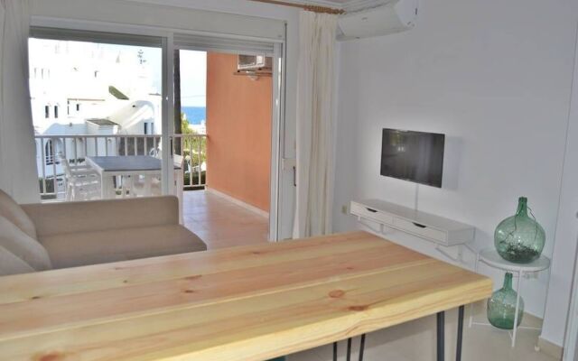 Apartment con vista al mar Montanar II