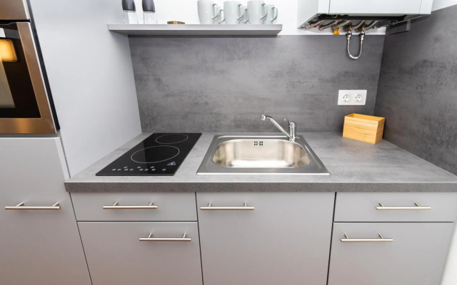 Radiant Premium Apartments - Central