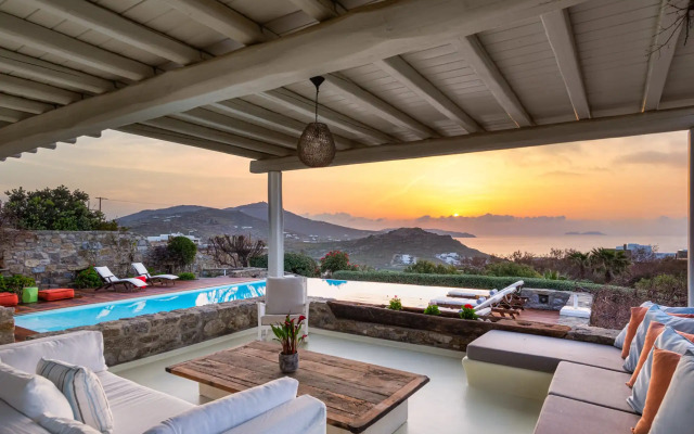 Bill & John Mykonos