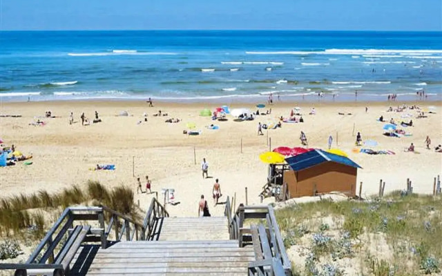 Terraced Holiday Home in Moliets