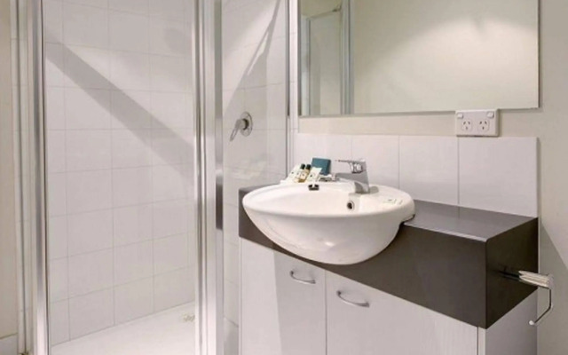 Plum Carlton Serviced Apartments