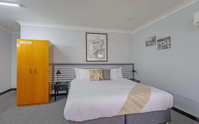 Comfort Inn Shearing Shed