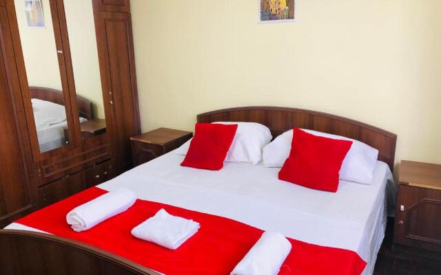 Kvartira u morja / Apartment by the sea