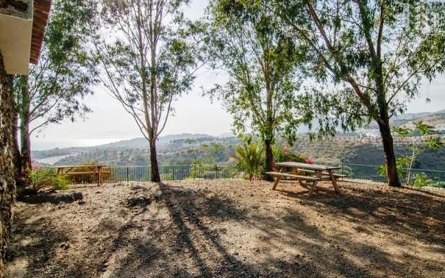 Apartment in Velez Malaga, Malaga 103071