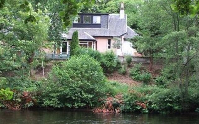 The Ghillies Lodge
