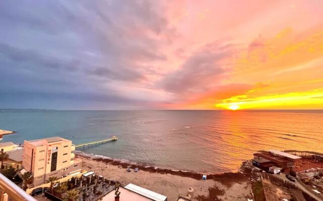 Currila Beach Modern Stunning Views