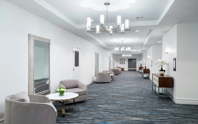 Hampton Inn Philadelphia Center City-Convention Center - Image 2