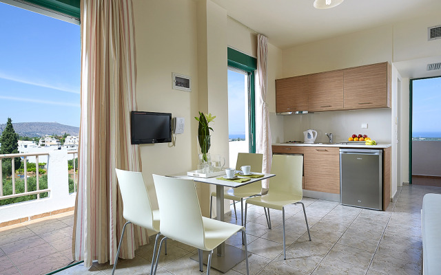 Bella Vista Hotel by Checkin