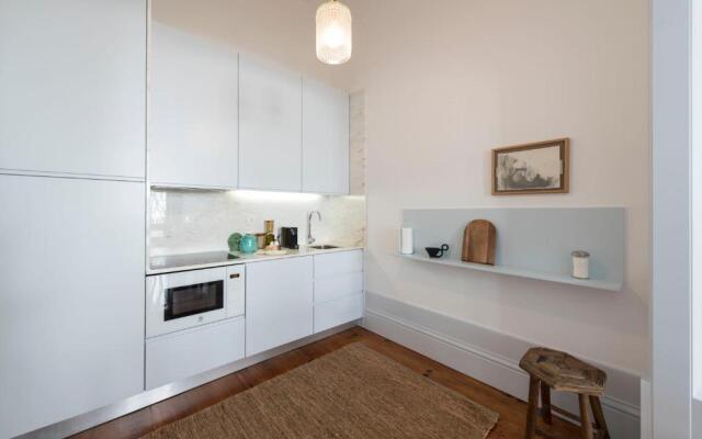 Tripas-Coração, Sá Da Bandeira Apartments