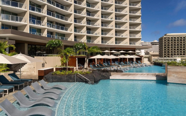 The Ritz-Carlton Residences, Waikiki Beach