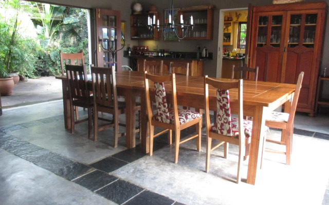 Utopia in Africa Guest Villa