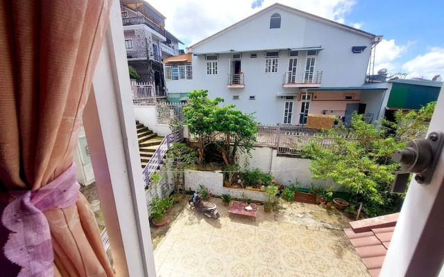 OYO 1244 H&k Villa