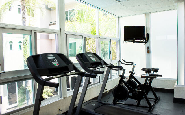 Hotel & Suites Aliana