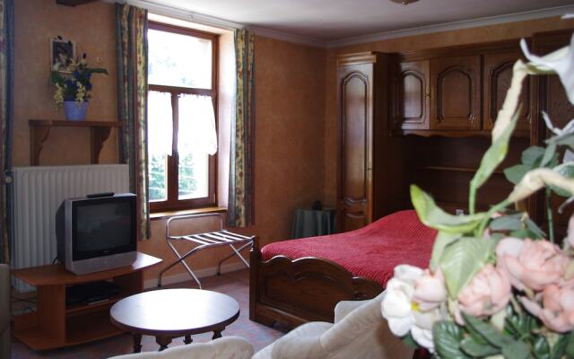 Hotel De France En Gaume