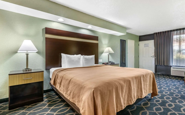 Clarion Inn Orlando International Drive - ICON Park
