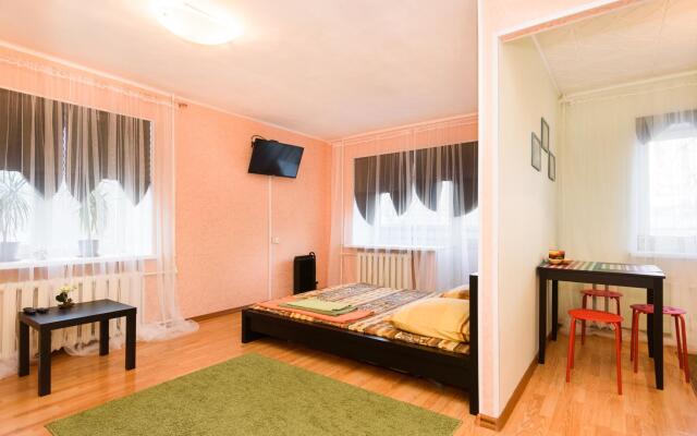 Апартаменты на улице Попова