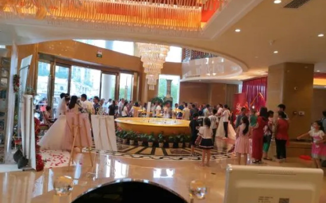 March Flower International Hotel