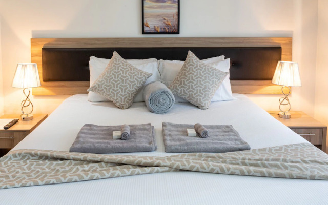 Edmor Residences - Riverside
