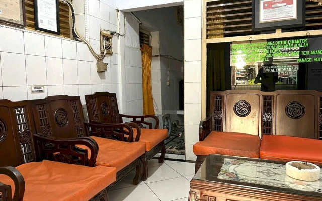 Hotel O Kost Gowa Near Gowa