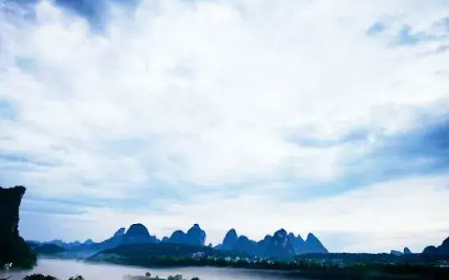 Yangshuo Showbiz Youth Hostel