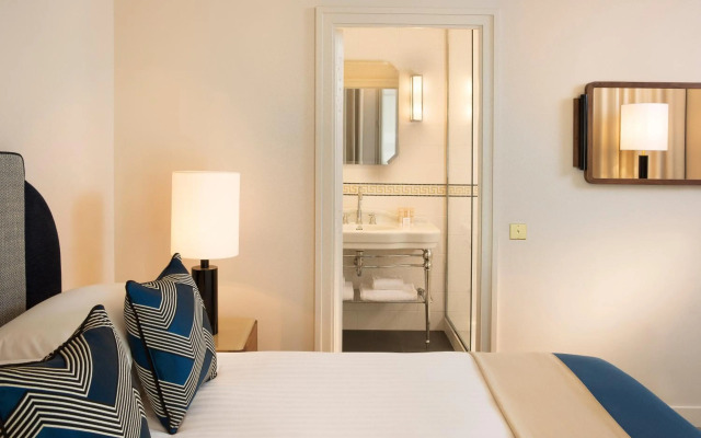 Le Tsuba Hotel
