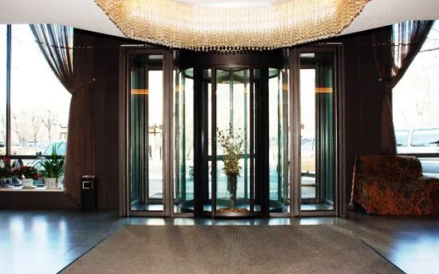 Duoflai Hotel (Mudanjiang High-speed Railway Station No.4 Middle School)